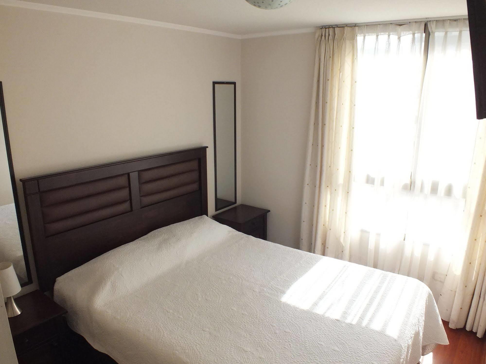 Sys Suites Tarapaca Сантьяго Экстерьер фото