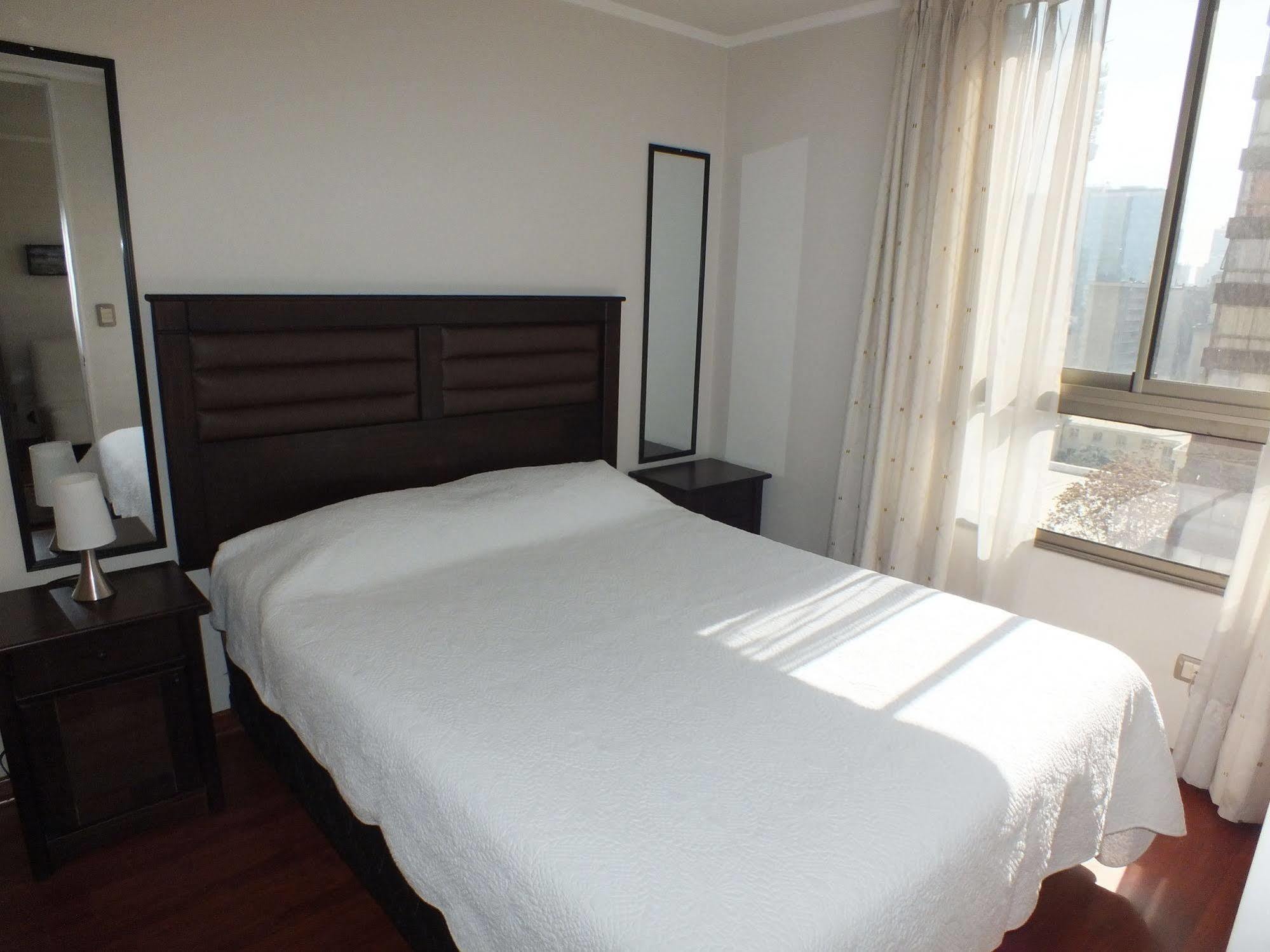 Sys Suites Tarapaca Сантьяго Экстерьер фото
