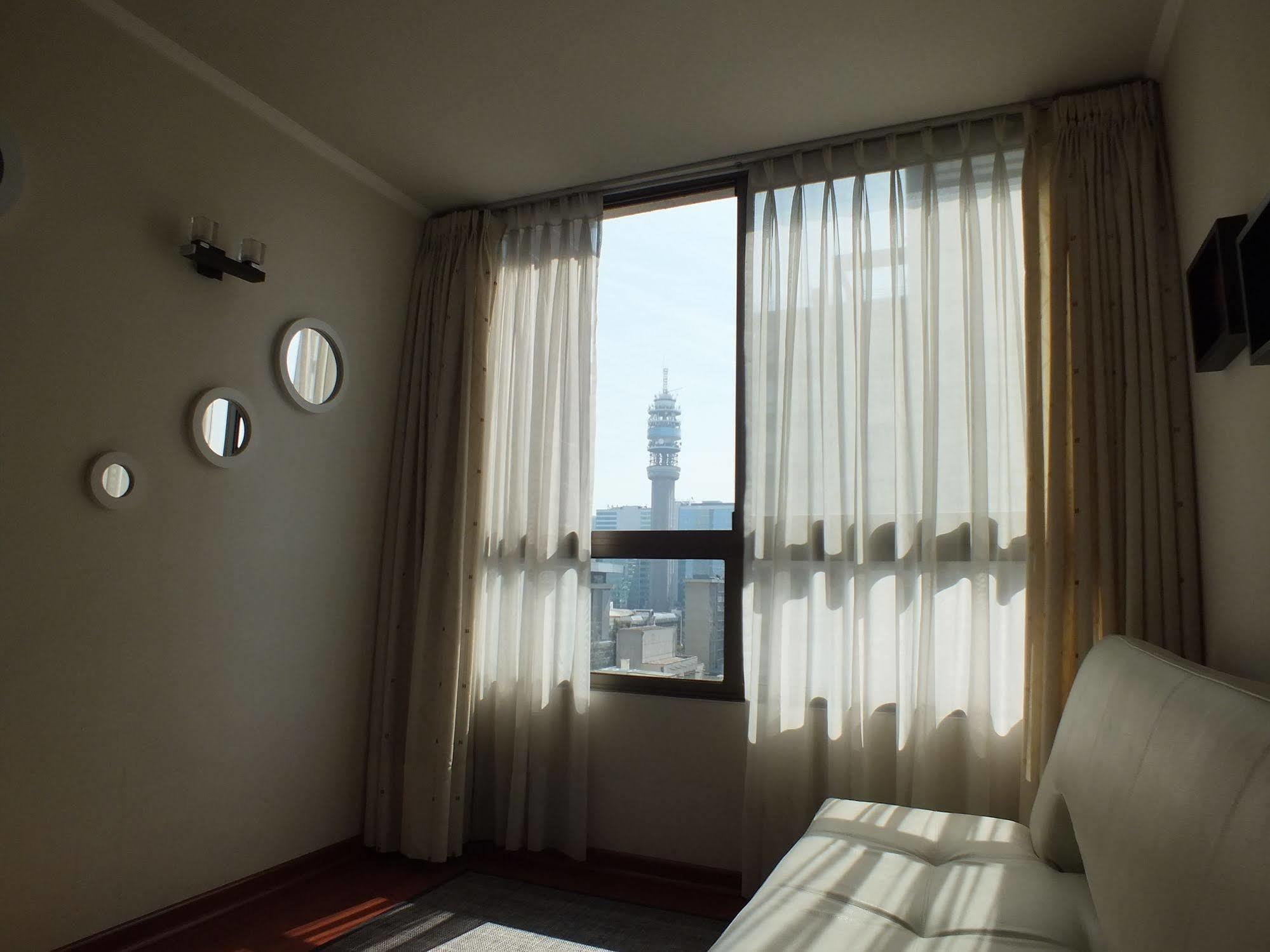 Sys Suites Tarapaca Сантьяго Экстерьер фото