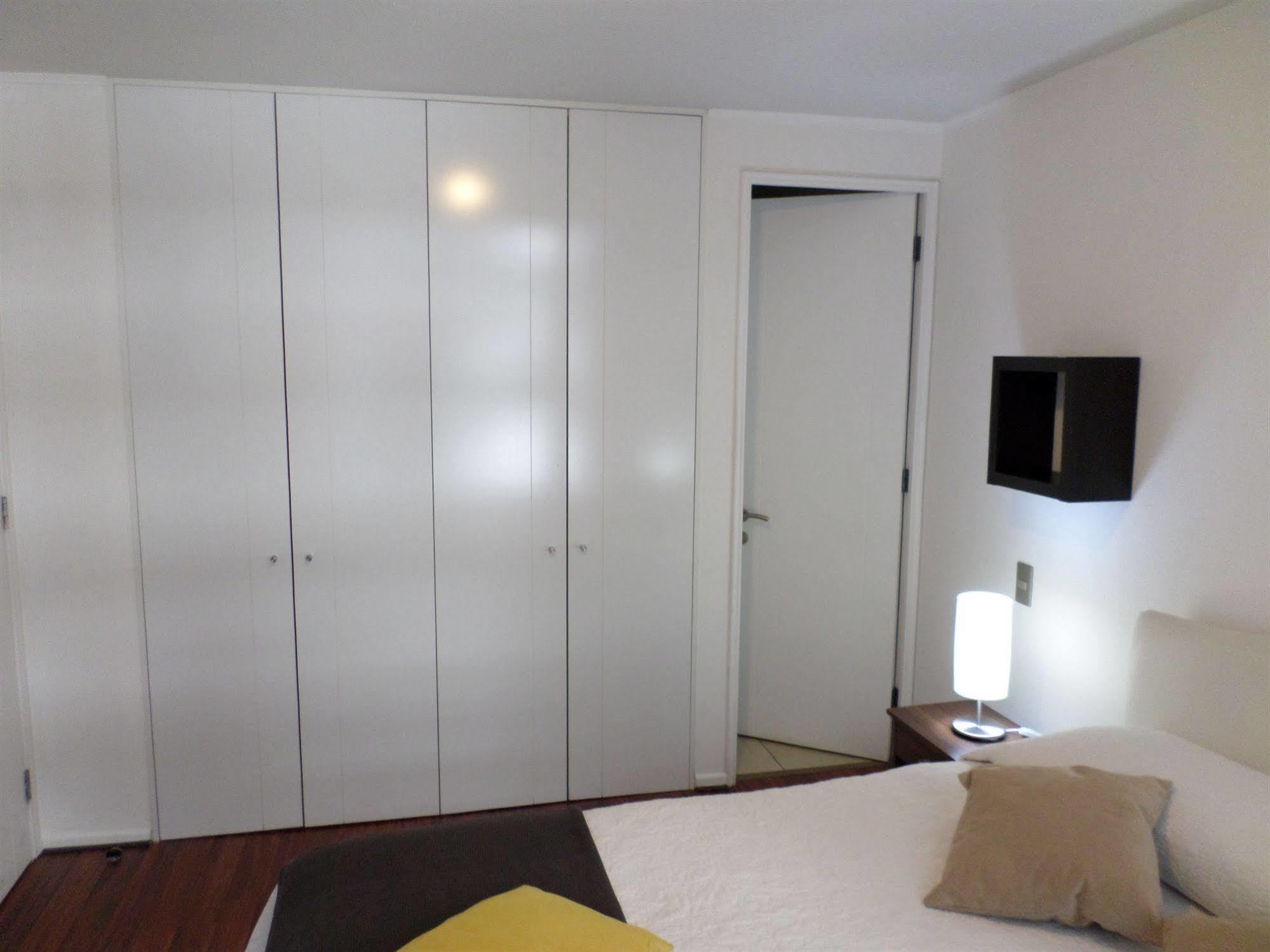 Sys Suites Tarapaca Сантьяго Экстерьер фото